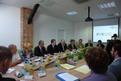6.7.2011-Podpis-pogodbe-RCE-24