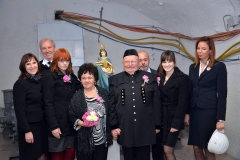 Zlata-poroka-160-metrov-pod-zemeljskim-površjem-78