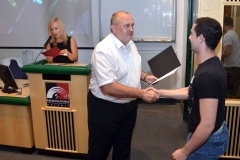 Podelitev-priznanj-za-opravljene-nadzorniške-in-pripravniške-izpite-10