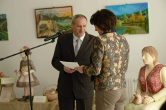 PV-Zimzelen-z-Društvom-šaleških-likovnikov-stkal-Zgodbo-gline-in-barv-47