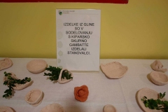PV-Zimzelen-z-Društvom-šaleških-likovnikov-stkal-Zgodbo-gline-in-barv-81