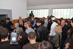 Znani-Slovenci-igrali-poker-200-metrov-pod-zemljo-2