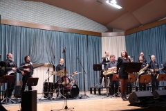 Big-Band-VOX-in-Maja-Keuc-navdušila-52